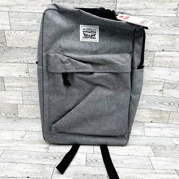 Brand NWT Levi Strauss & Co. 11.5" x 17" Gray Daypack School - Picture 1 of 9